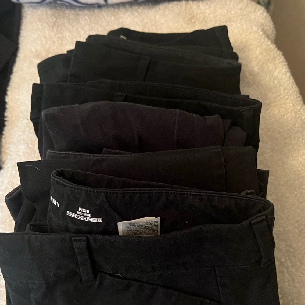 Lot of 5 black size 8 skinny pixie pants
